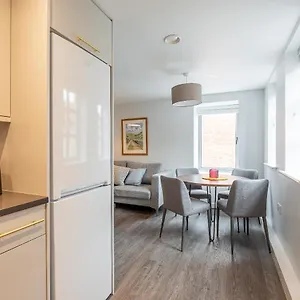 The Falcon Tap Apartment York